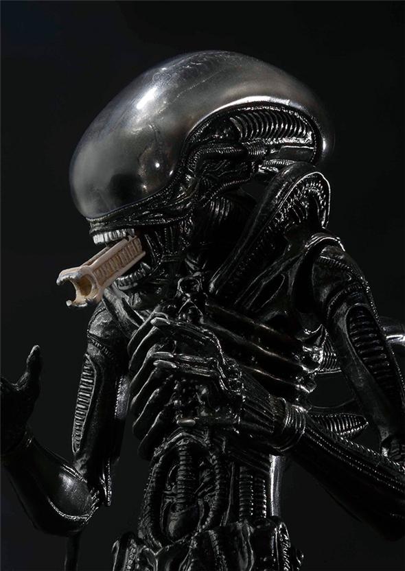MONSTERARTS ALIEN BIG CHAP