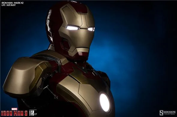 IRON MAN MARK 42 LIFE SIZE BUST