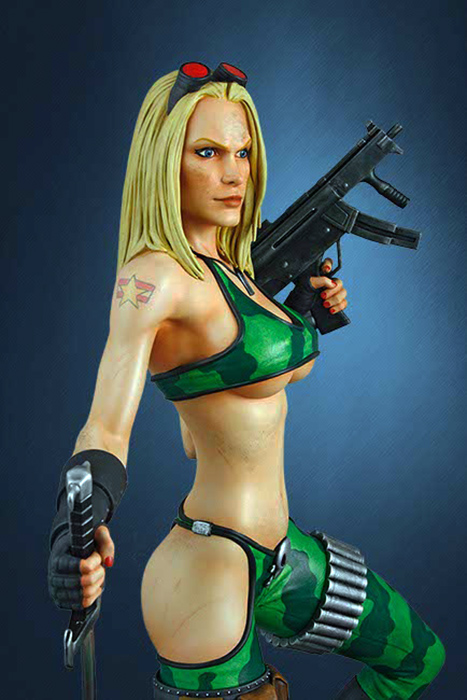 HEAVY METAL ALIEN MARINE GIRL STATUE