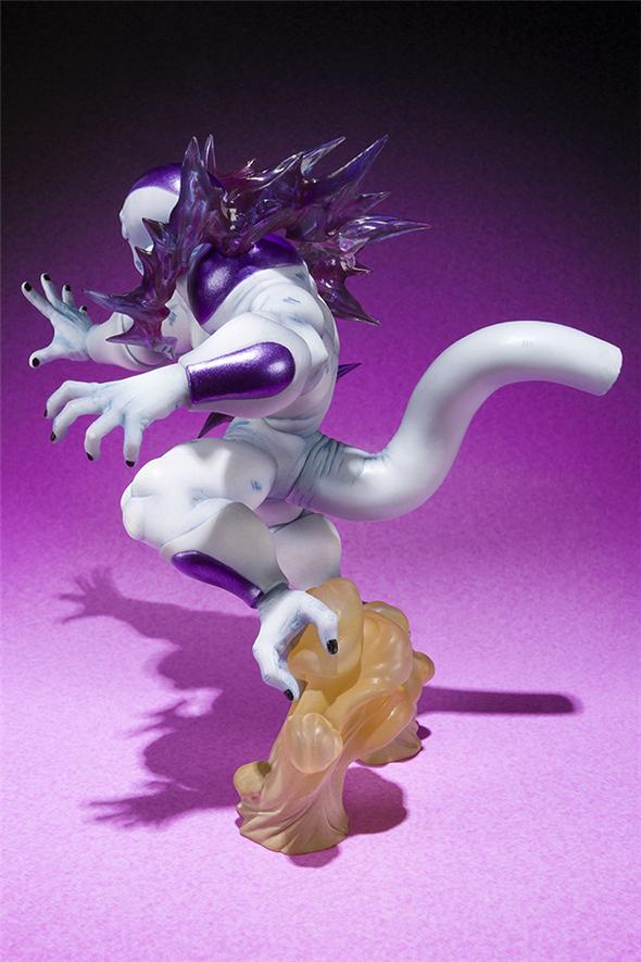 DRAGON BALL Z - FIGUARTS ZERO FRIEZA FINAL FORM WEB EXCLUSIVE
