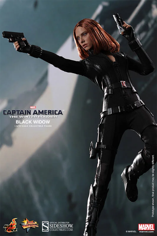 1/6 HOT TOYS - CAPTAIN AMERICA BLACK WIDOW