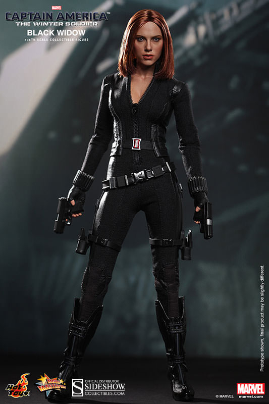 1/6 HOT TOYS - CAPTAIN AMERICA BLACK WIDOW