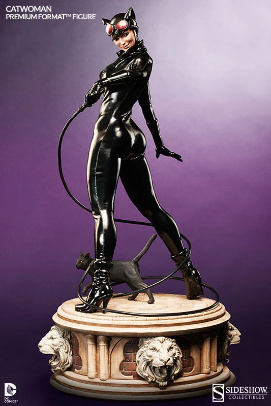 SIDESHOW CATWOMAN PREMIUM FORMAT FIGURE