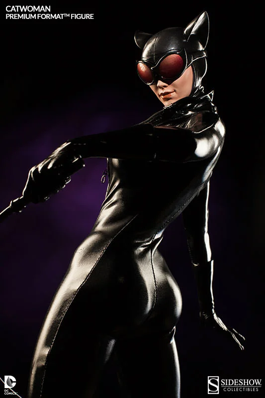 SIDESHOW CATWOMAN PREMIUM FORMAT FIGURE