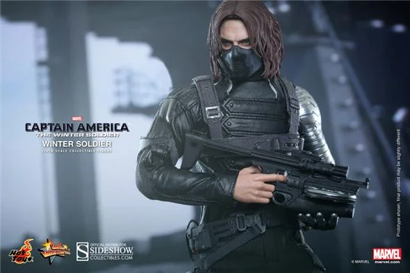 1/6 HOT TOYS - CAPTAIN AMERICA WINTER SOLDIER