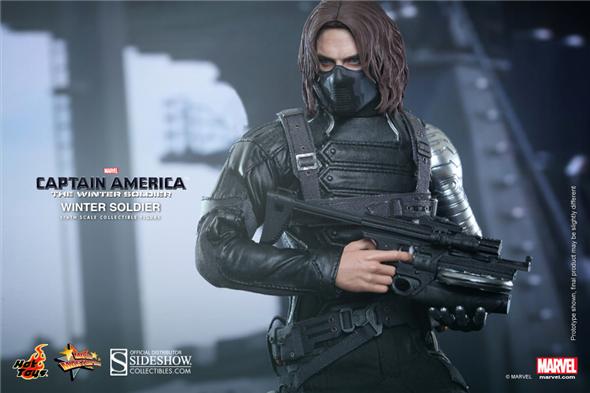 1/6 HOT TOYS - CAPTAIN AMERICA WINTER SOLDIER