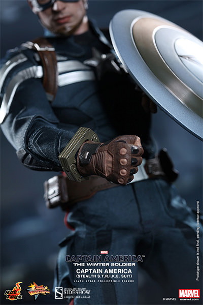 1/6 HOT TOYS - CAPTAIN AMERICA STEALTH S.T.R.I.K.E.