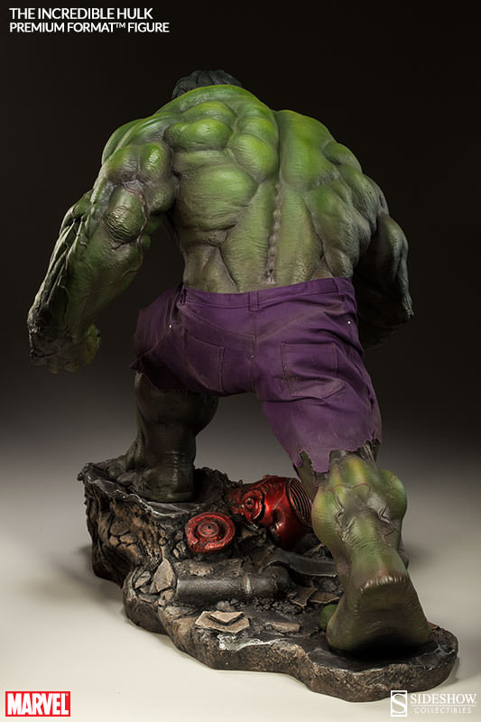 INCREDIBLE HULK PREMIUM FORMAT (2014)
