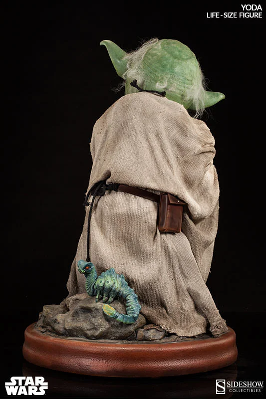 STAR WARS YODA LIFE SIZE FIGURE