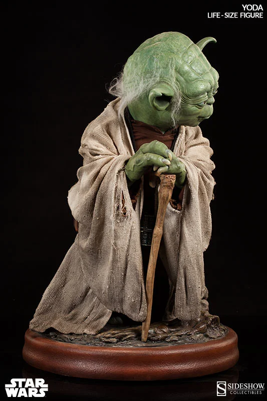 STAR WARS YODA LIFE SIZE FIGURE