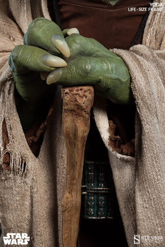 STAR WARS YODA LIFE SIZE FIGURE