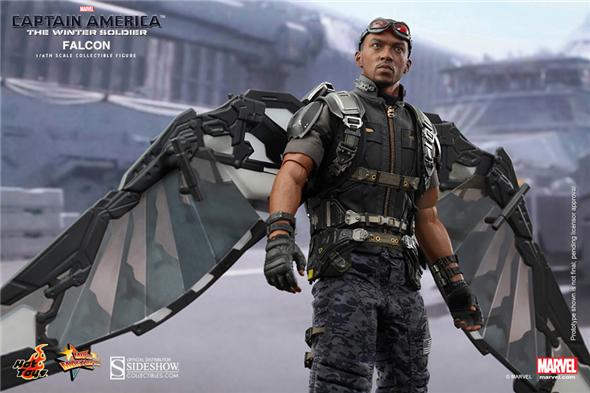 1/6 HOT TOYS - CAPTAIN AMERICA FALCON