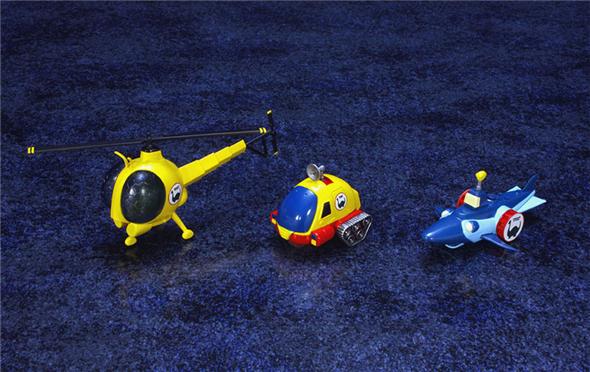 FEWTURE EX GOKIN KYORYU TANKENTAI BORN FREE