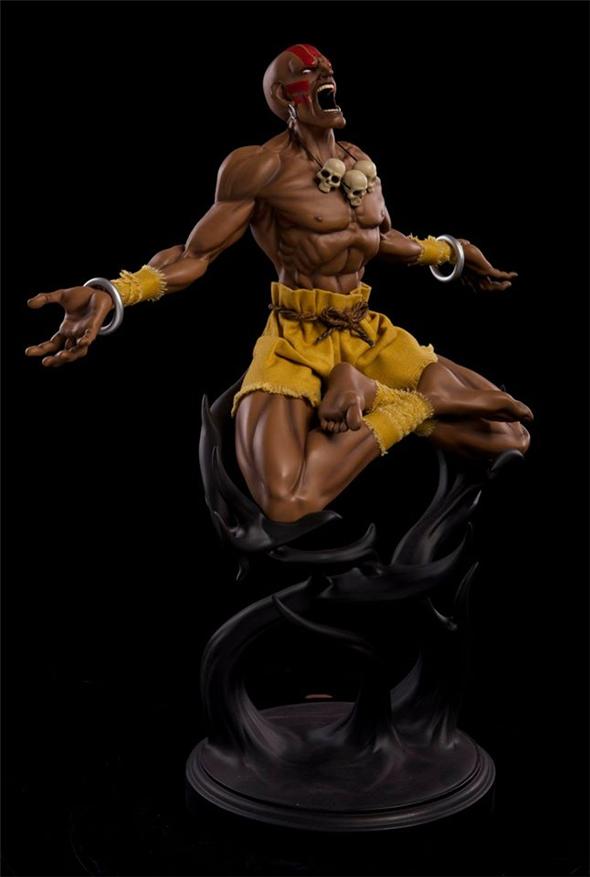 1/4 STREET FIGHTER: DHALSIM