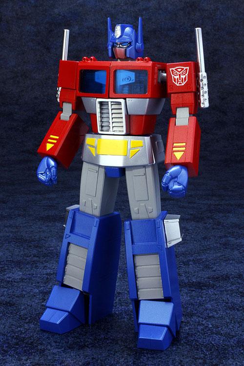FEWTURE EX GOHKIN TRANSFORMERS CYBERTRON INITIAL SUPREME COMMANDER CONVOY