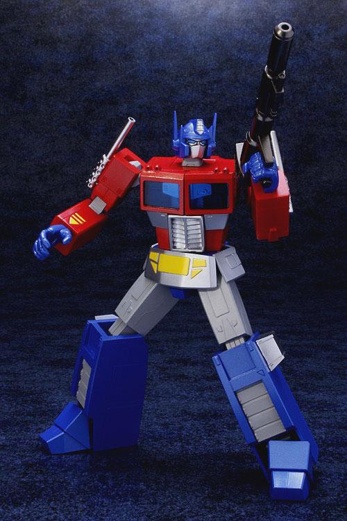 FEWTURE EX GOHKIN TRANSFORMERS CYBERTRON INITIAL SUPREME COMMANDER CONVOY
