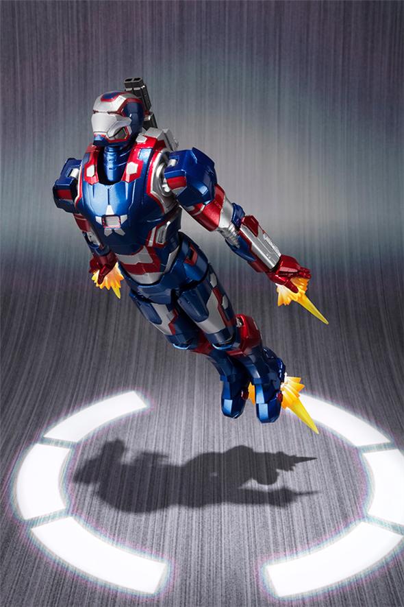 S.H. FIGUARTS IRON MAN IRON PATRIOT