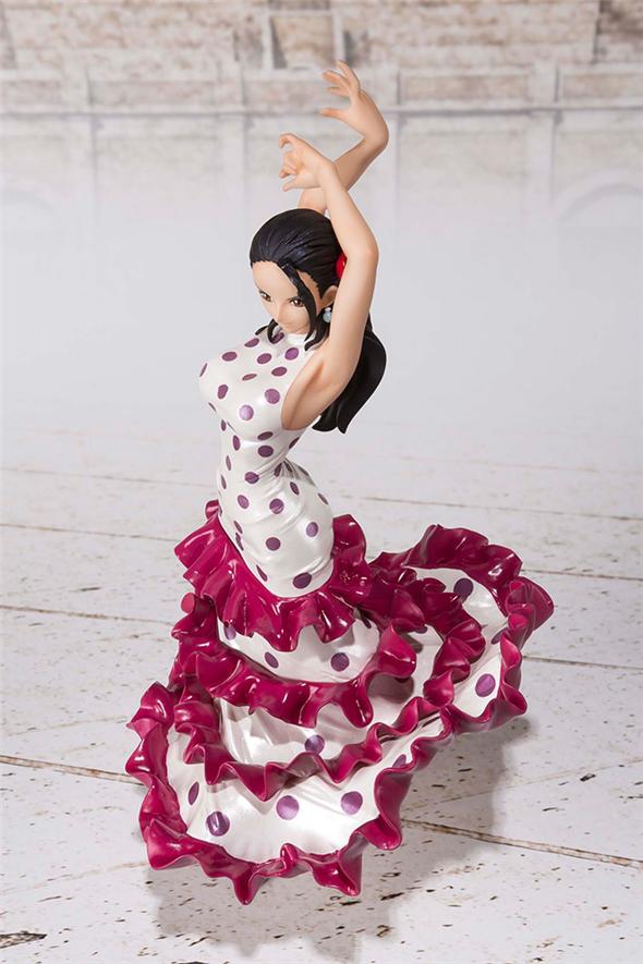 ONE PIECE - FIGUARTS ZERO VIOLET