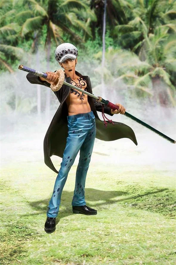 ONE PIECE - FIGUARTS ZERO TRAFALGAR LAW - DRESSROSA
