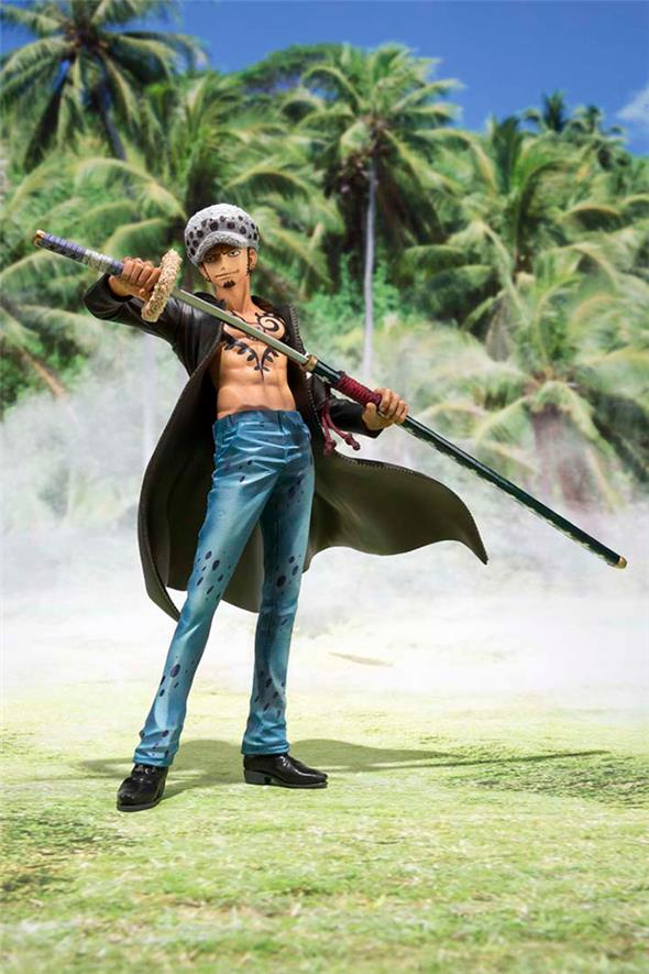 ONE PIECE - FIGUARTS ZERO TRAFALGAR LAW - DRESSROSA
