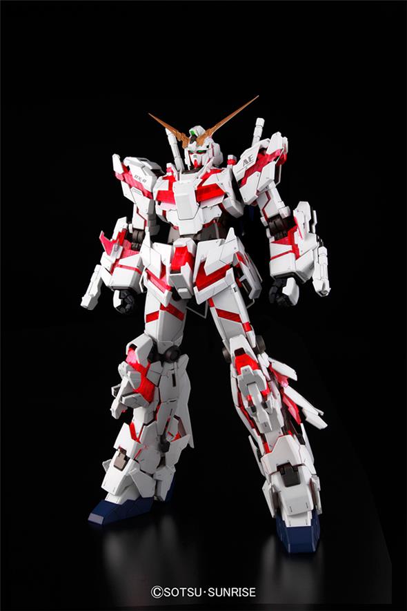 1/60 PERFECT GRADE - GUNDAM UNICORN RX-0