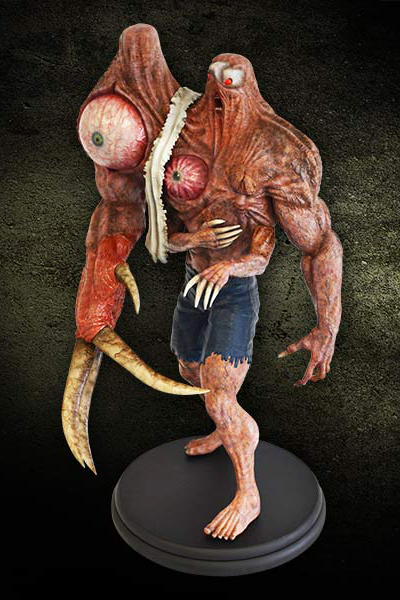 RESIDENT EVIL WILLIAM BIRKIN STATUE