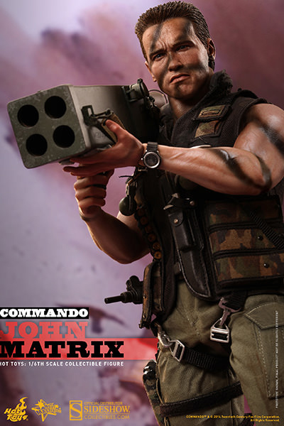1/6 HOT TOYS - COMMANDO (JOHN MATRIX)