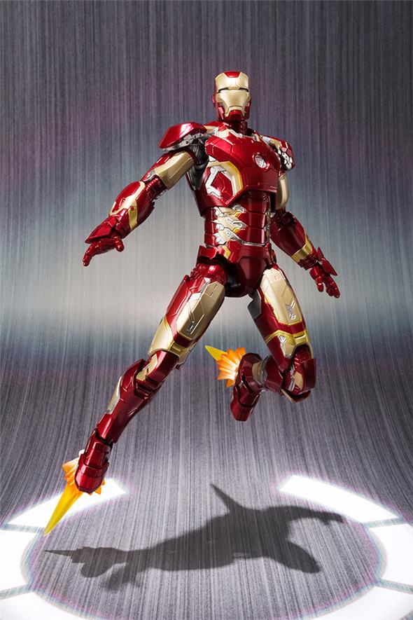 S.H. FIGUARTS AVENGERS 2 IRON MAN MARK 43