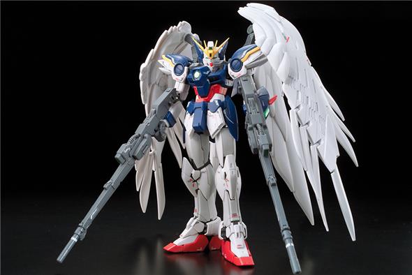 1/144 RG - 017 GUNDAM WING ZERO