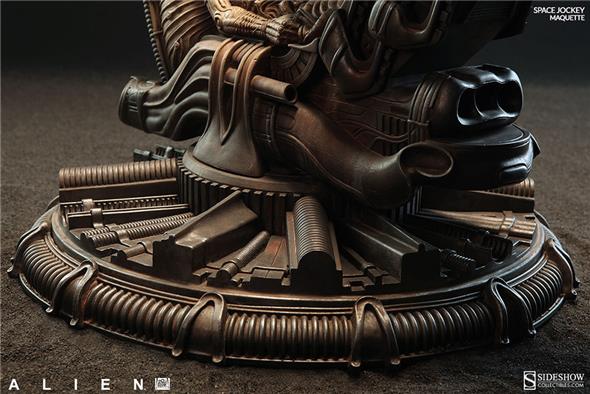 ALIEN SPACE JOCKEY MAQUETTE