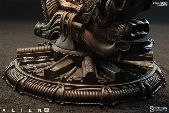ALIEN SPACE JOCKEY MAQUETTE