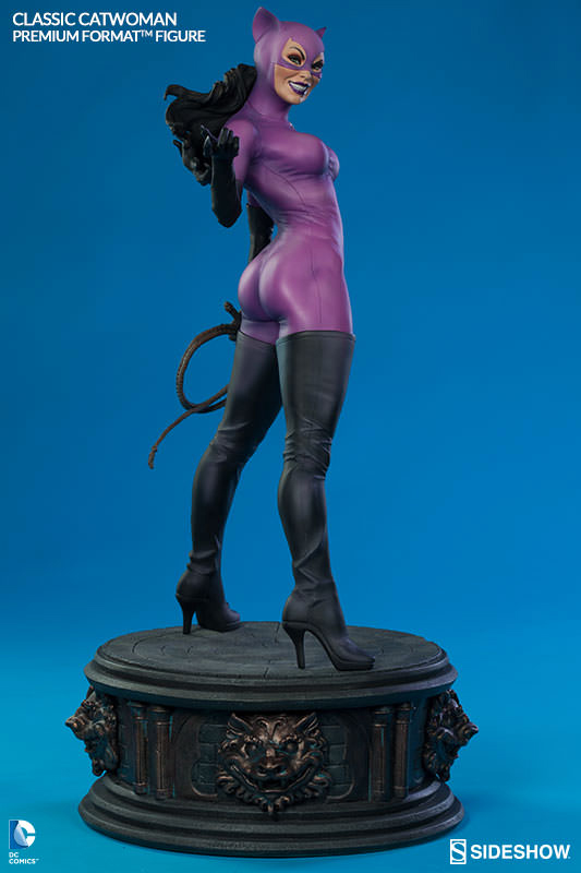 CATWOMAN CLASSIC PREMIUM FORMAT