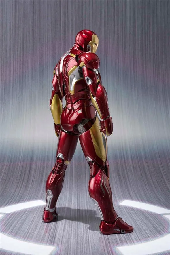 S.H. FIGUARTS AVENGERS AGE OF ULTRON - IRON MAN MARK 45