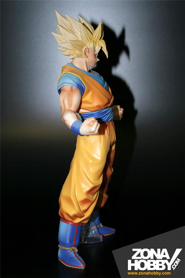DRAGONBALL Z MASTER STARS PIECE - THE SON GOKU (NEW PAINT VER.)