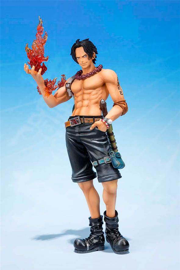 ONE PIECE - FIGUARTS ZERO PORTUGASE D ACE 5TH ANN