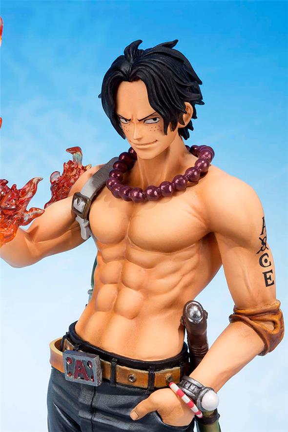 ONE PIECE - FIGUARTS ZERO PORTUGASE D ACE 5TH ANN