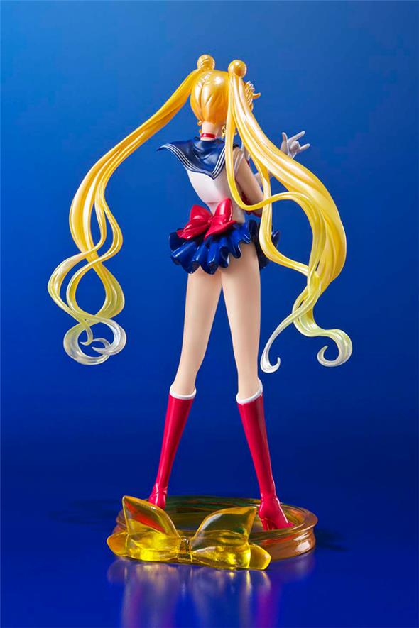 SAILOR MOON CRYSTAL - FIGUARTS ZERO SAILOR MOON
