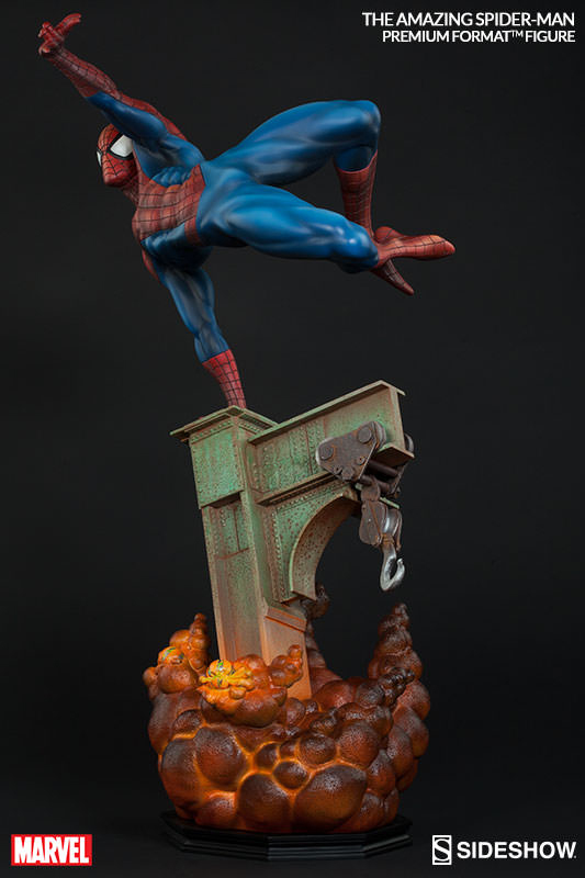 AMAZING SPIDERMAN PREMIUM FORMAT FIGURE