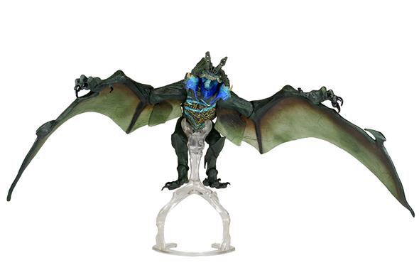 NECA - PACIFIC RIM KAIJU OTACHI FLYING DLX