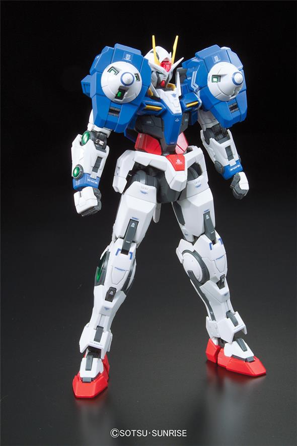 1/144 RG - 018 00 RAISER + GNR 010