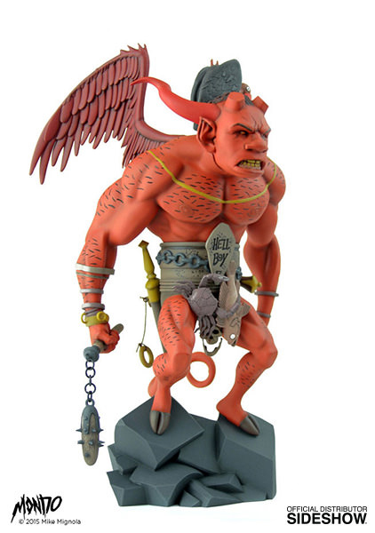 FIRST HELLBOY STATUE