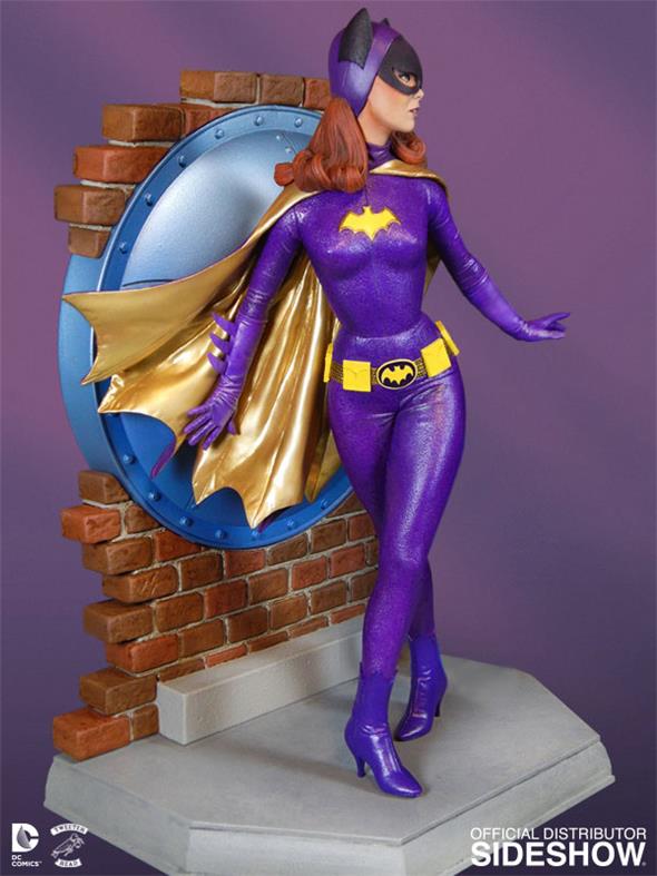 BATGIRL MAQUETTE