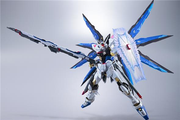 METAL BUILD GUNDAM STRIKE FREEDOM