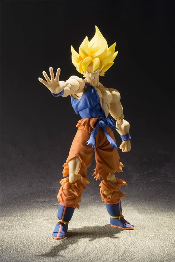 S.H. FIGUARTS DRAGON BALL SUPER SAIYAN SON GOKU SUPER WARRIOR AWAKENING VERS