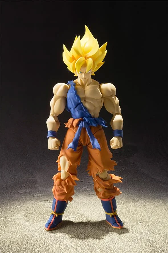 S.H. FIGUARTS DRAGON BALL SUPER SAIYAN SON GOKU SUPER WARRIOR AWAKENING VERS