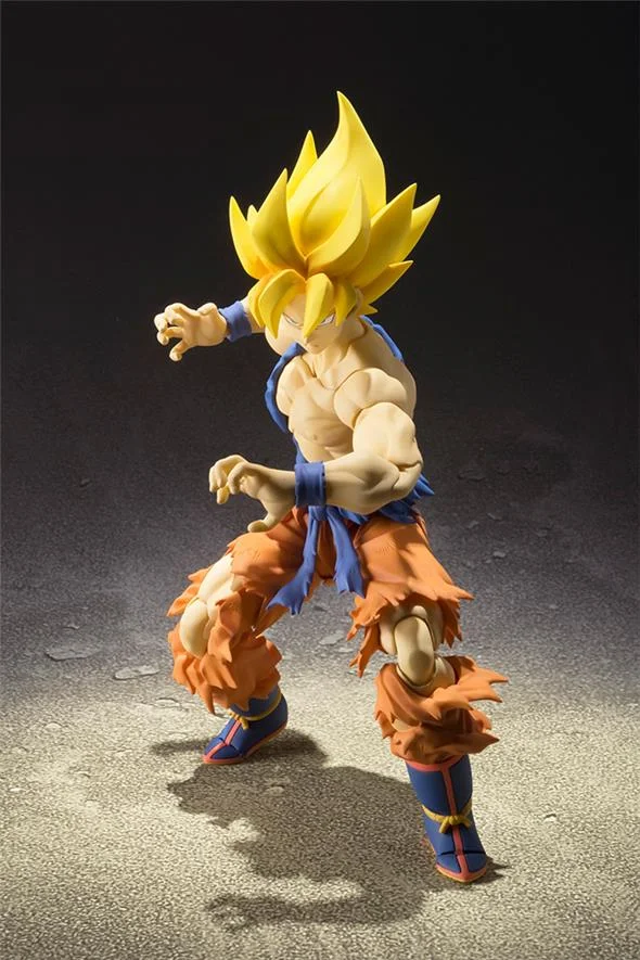 S.H. FIGUARTS DRAGON BALL SUPER SAIYAN SON GOKU SUPER WARRIOR AWAKENING VERS
