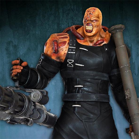 RESIDENT EVIL NEMESIS STATUE