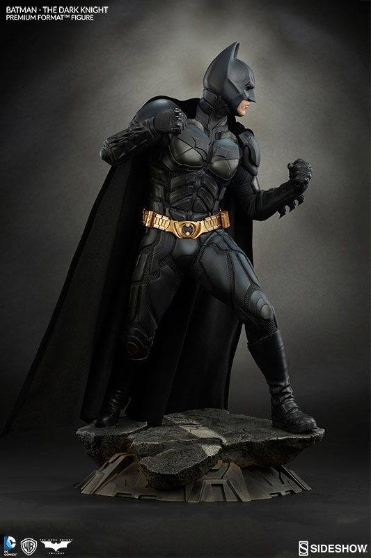 BATMAN DARK KNIGHT PREMIUM FORMAT FIGURE