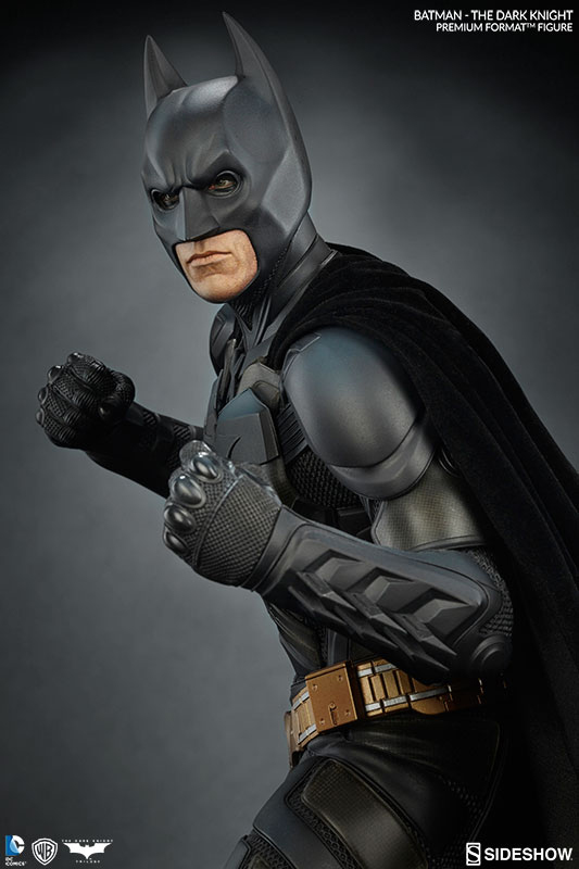 BATMAN DARK KNIGHT PREMIUM FORMAT FIGURE