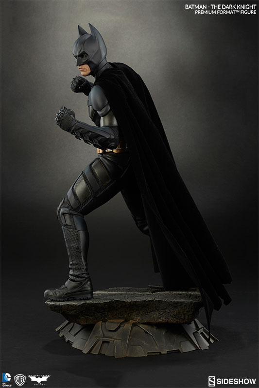 BATMAN DARK KNIGHT PREMIUM FORMAT FIGURE